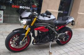 Triumph Speed Triple R 1050