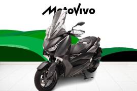 Yamaha XMAX 400