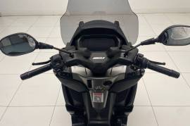 Piaggio MP3 400