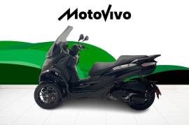 Piaggio MP3 400