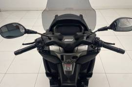 Piaggio MP3 400
