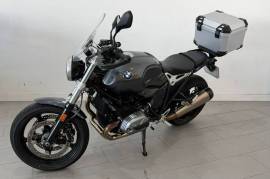BMW R nineT