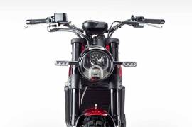 Benelli Leoncino 500 ABS