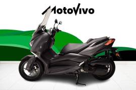 Yamaha XMAX 400