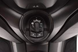 Yamaha XMAX 400
