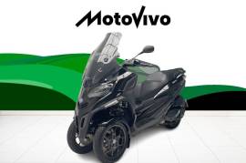Piaggio MP3 400