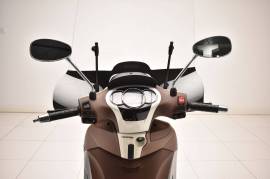 Piaggio Beverly 125