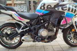 Benelli 502 TRK