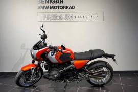 BMW R nineT