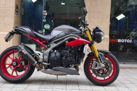 Triumph Speed Triple R 1050