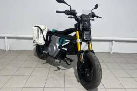 BMW CE 02