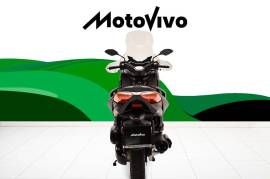 Yamaha XMAX 400