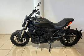 Benelli 502 TRK