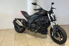 Benelli 502 TRK