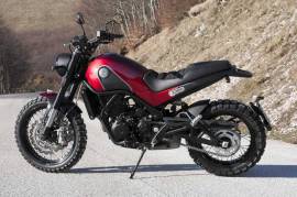 Benelli Leoncino 500 ABS