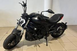 Benelli 502 TRK
