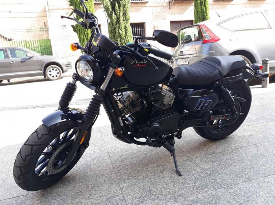 Hyosung Aquila 125 gv 125 CBS