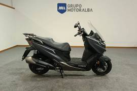 Kymco K-XCT 300i