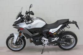 BMW F900 XR