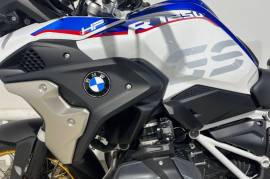 BMW R1250GS