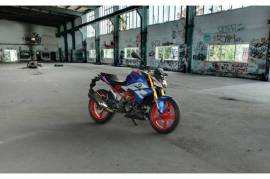 BMW G 310 R