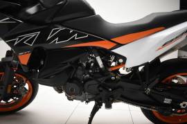 KTM 890 SMT