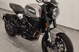 Moto Morini Seiemezzo STR