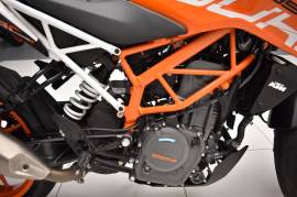 KTM 390 Duke