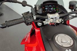 Moto Guzzi V100 Mandello