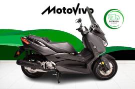 Yamaha X-Max 125
