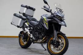 Otros  Otros  QJ MOTOR SRT 550X OFF ROAD