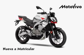 Aprilia Tuono 457