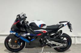 BMW M 1000 RR