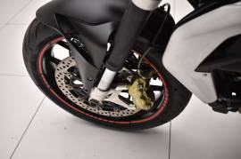 MV Agusta Brutale 800