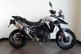 Triumph Tiger 900