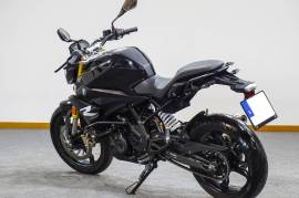BMW G 310 R