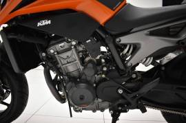 KTM 790 DUKE L