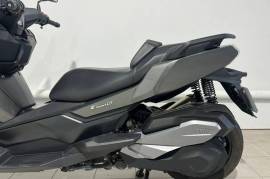 BMW C400GT