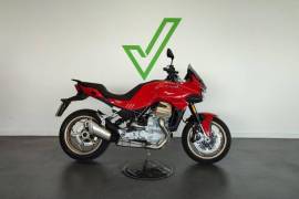 Moto Guzzi V100 Mandello