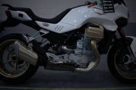 Moto Guzzi V100 Mandello S