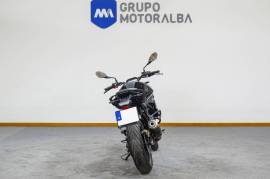 BMW G 310 R