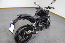 BMW G 310 R