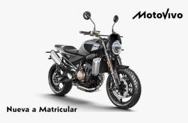 Husqvarna Svartpilen 801