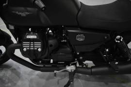 Moto Guzzi V 7 Stone