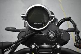 Moto Guzzi V 7 Stone