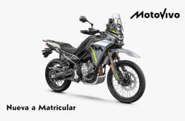 CF Moto 450 MT