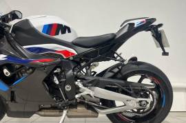 BMW M 1000 RR