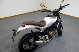 Otros  Otros  QJ MOTOR SRV 550