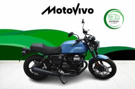 Moto Guzzi V 7 Stone
