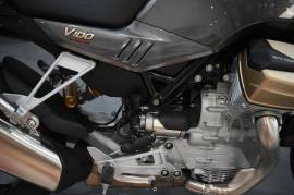 Moto Guzzi V100 Mandello S